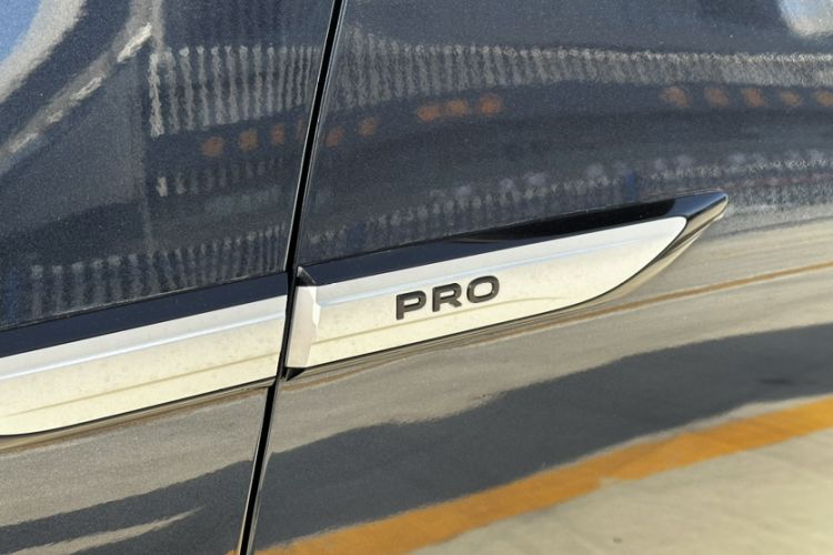 Used Volkswagen ID.6 CROZZ 2022 Long-Range Lite PRO Edition Exterior 10