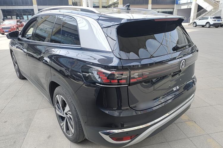Used Volkswagen ID.6 CROZZ 2022 Long-Range PRO Edition Exterior 2