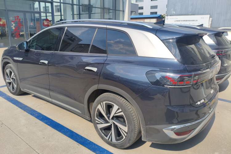 Used Volkswagen ID.6 CROZZ 2022 Long-Range PRO Edition Exterior 2