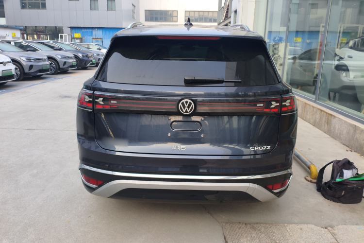 Used Volkswagen ID.6 CROZZ 2022 Long-Range PRO Edition Exterior 4