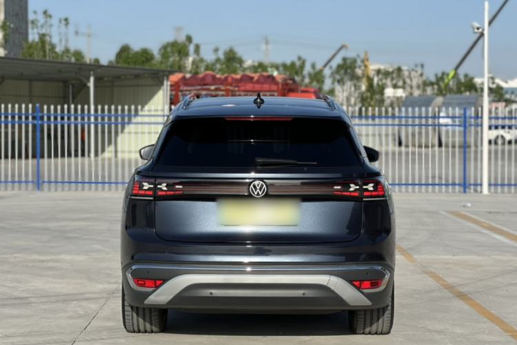 Used Volkswagen ID.6 CROZZ 2022 Long-Range Lite PRO Edition Exterior 4