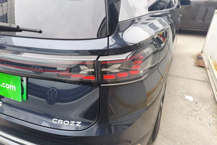 Used Volkswagen ID.6 CROZZ 2022 Long-Range PRO Edition Exterior 6
