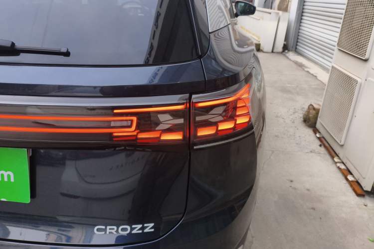 Used Volkswagen ID.6 CROZZ 2022 Long-Range PRO Edition Exterior 6