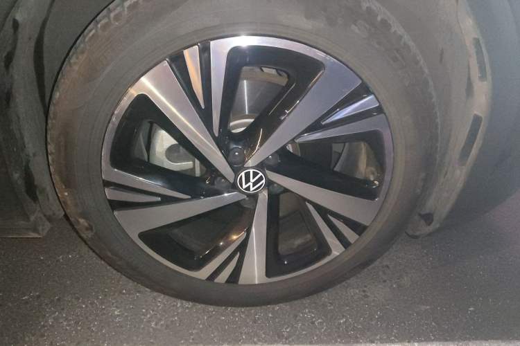Used Volkswagen ID.6 CROZZ 2022 Long-Range Lite PRO Edition Exterior 7