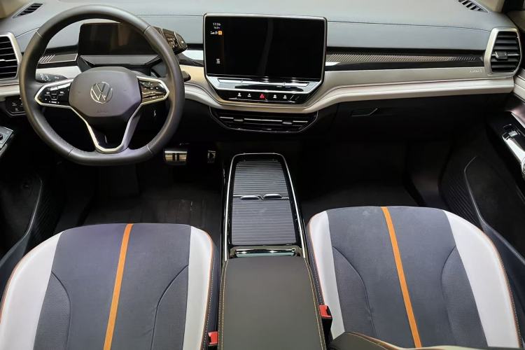 Used Volkswagen ID.6 CROZZ 2022 Long-Range PRO Edition Exterior 9