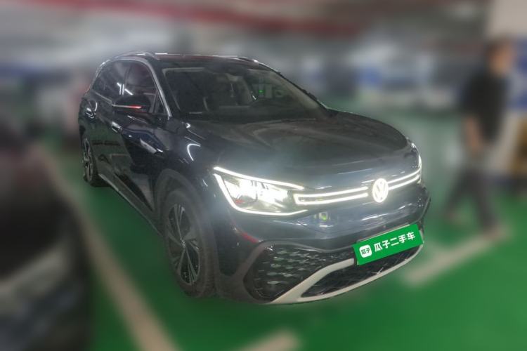 Used Volkswagen ID.6 CROZZ 2022 Long-Range PRO Edition Front Right 45 Deg