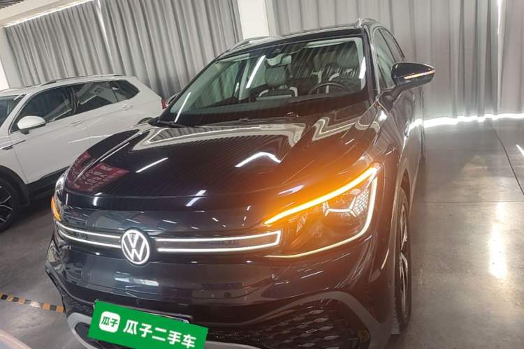 Used Volkswagen ID.6 CROZZ 2022 Long-Range PRO Edition Front