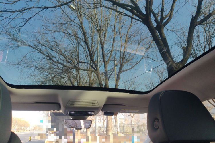 Used Volkswagen ID.6 CROZZ 2022 Long-Range PRO Edition Headliner