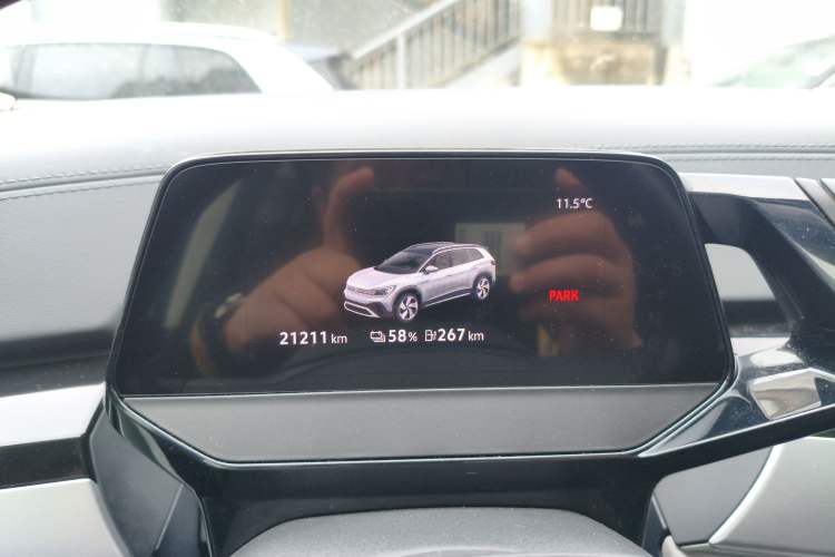 Used Volkswagen ID.6 CROZZ 2022 Long-Range PRO Edition Instrument Cluster