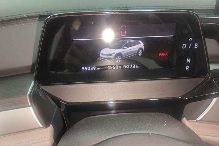 Used Volkswagen ID.6 CROZZ 2022 Long-Range PURE+ Edition Instrument Cluster