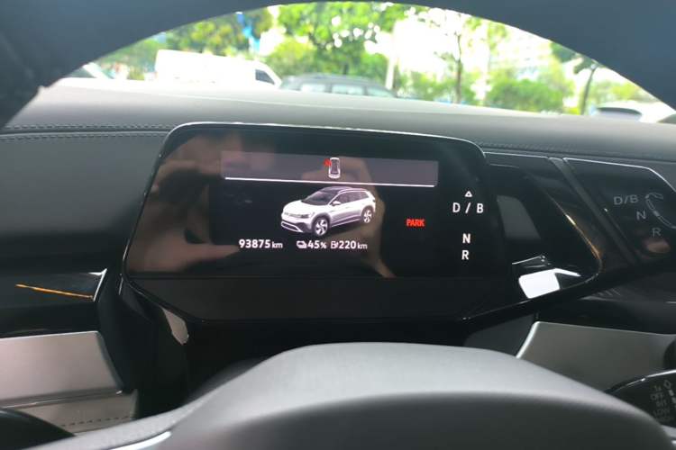 Used Volkswagen ID.6 CROZZ 2022 Long-Range PRO Edition Instrument Cluster