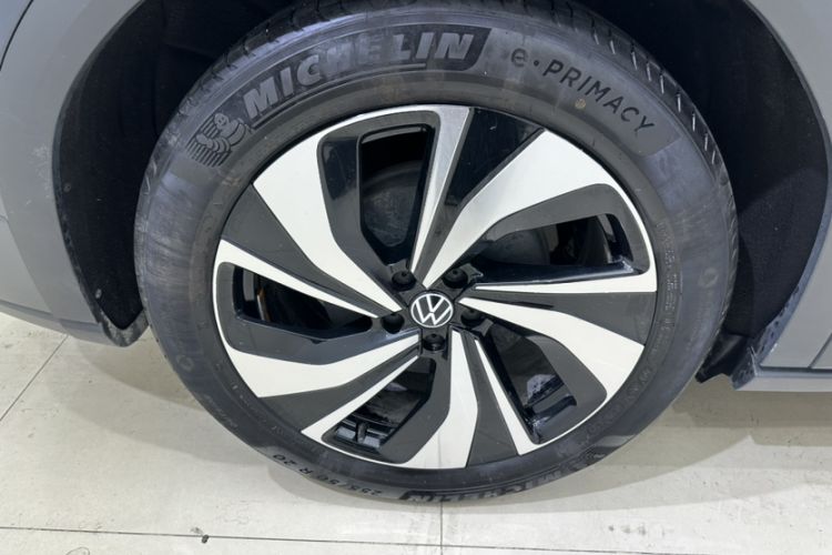 Used Volkswagen ID.6 CROZZ 2022 Standard Range PURE Edition Interior 10