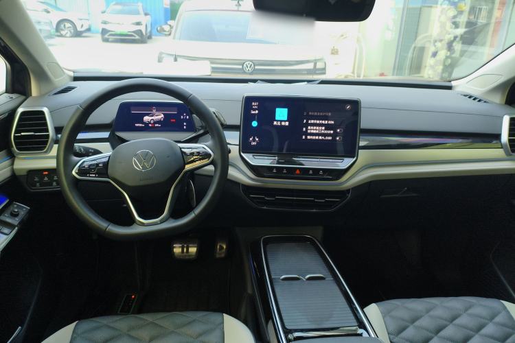 Used Volkswagen ID.6 CROZZ 2022 Long-Range PRO Edition Interior 2