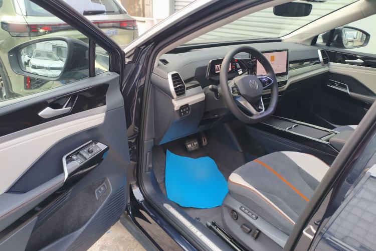Used Volkswagen ID.6 CROZZ 2022 Long-Range PRO Edition Interior 3