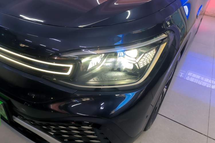Used Volkswagen ID.6 CROZZ 2022 Long-Range Lite PRO Edition Left Front Headlight