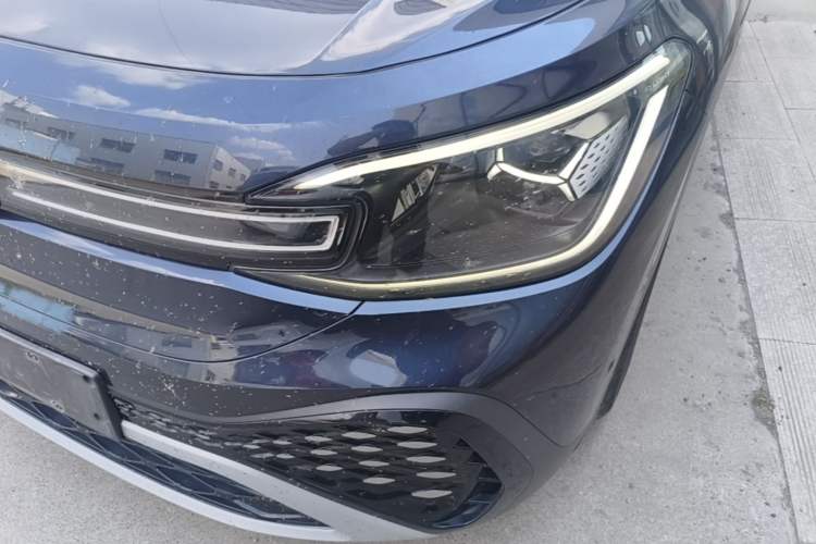 Used Volkswagen ID.6 CROZZ 2022 Long-Range PRO Edition Left Front Headlight