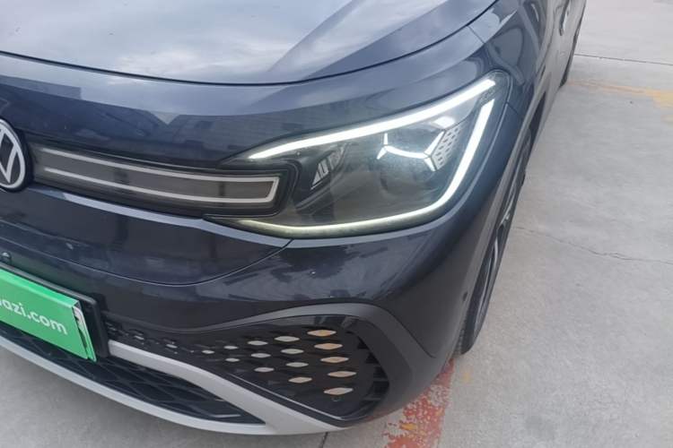 Used Volkswagen ID.6 CROZZ 2022 Long-Range PRO Edition Left Front Headlight