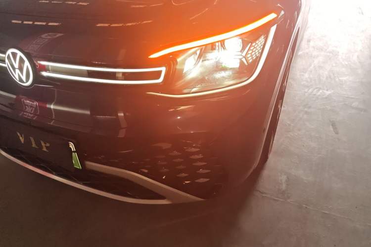 Used Volkswagen ID.6 CROZZ 2022 High-Performance PRIME Edition Left Front Headlight