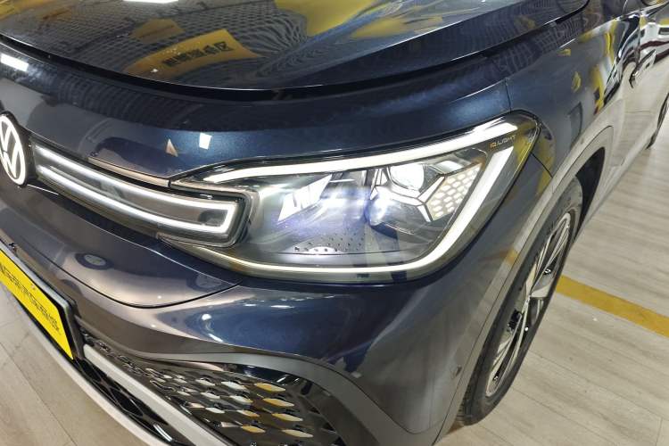 Used Volkswagen ID.6 CROZZ 2022 Long-Range PRO Edition Left Front Headlight