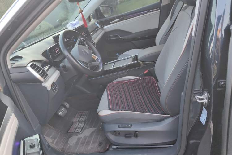 Used Volkswagen ID.6 CROZZ 2022 Long-Range PRO Edition Left Front Seat