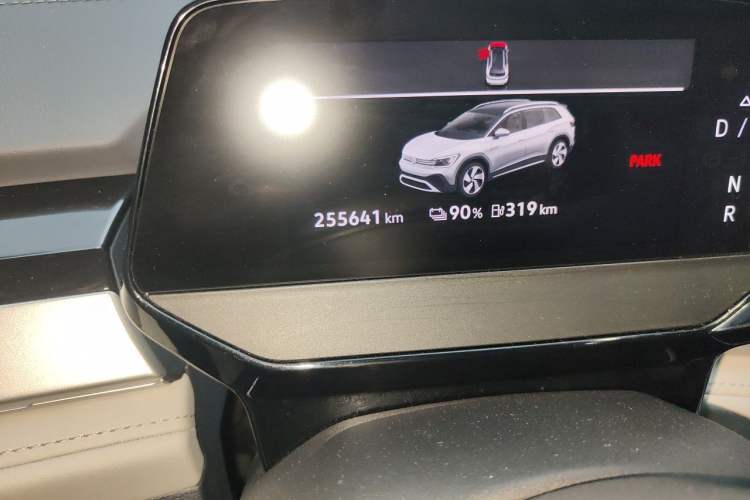 Used Volkswagen ID.6 CROZZ 2022 Long-Range PRO Edition Odometer Close Up