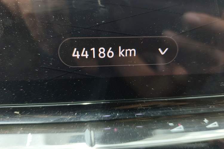 Used Volkswagen ID.6 CROZZ 2022 Long-Range PRO Edition Odometer Close Up