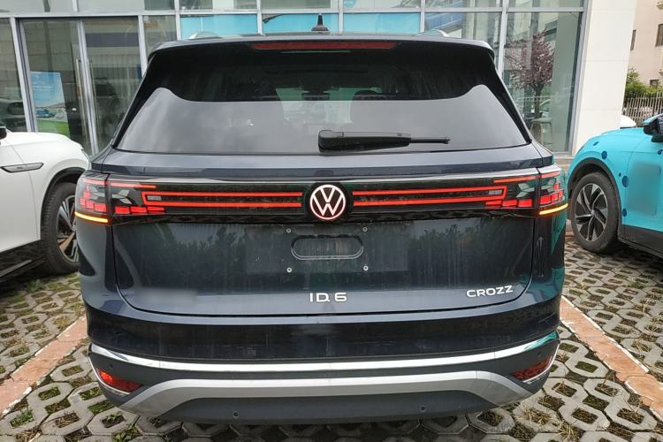Used Volkswagen ID.6 CROZZ 2022 Long-Range PRO Edition Rear
