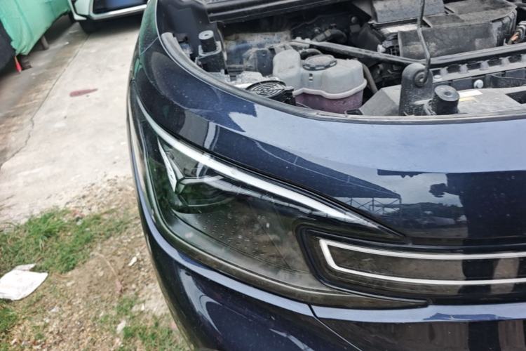 Used Volkswagen ID.6 CROZZ 2022 Long-Range PRO Edition Right Front Headlight
