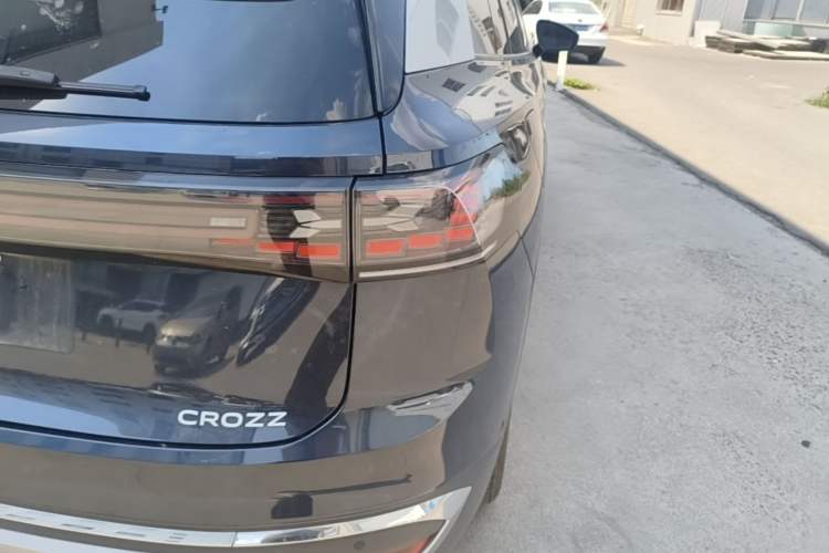 Used Volkswagen ID.6 CROZZ 2022 Long-Range PRO Edition Right Rear Taillight