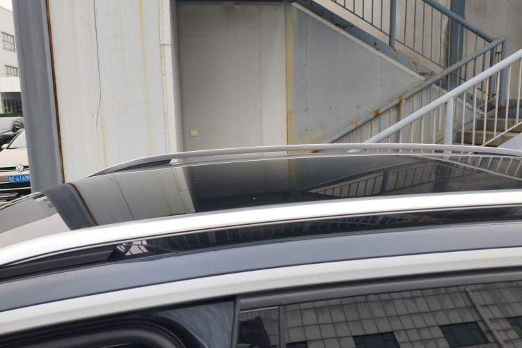 Used Volkswagen ID.6 CROZZ 2022 Long-Range PRO Edition Roof