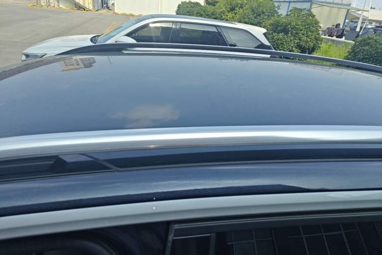 Used Volkswagen ID.6 CROZZ 2022 Long-Range PRO Edition Roof