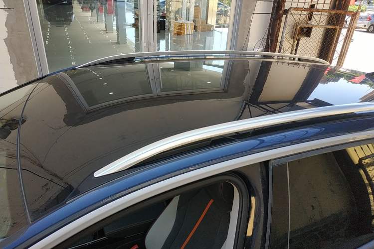 Used Volkswagen ID.6 CROZZ 2022 Long-Range PRO Edition Roof