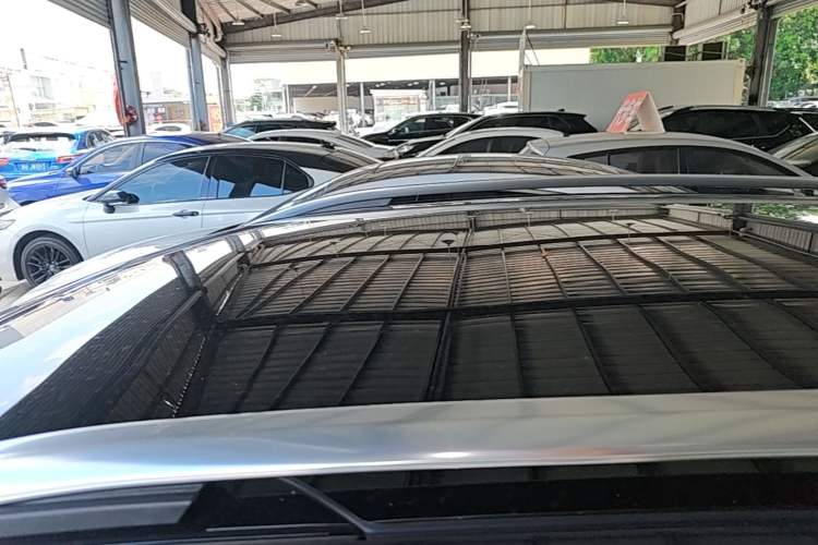 Used Volkswagen ID.6 CROZZ 2022 Long-Range PRO Edition Roof