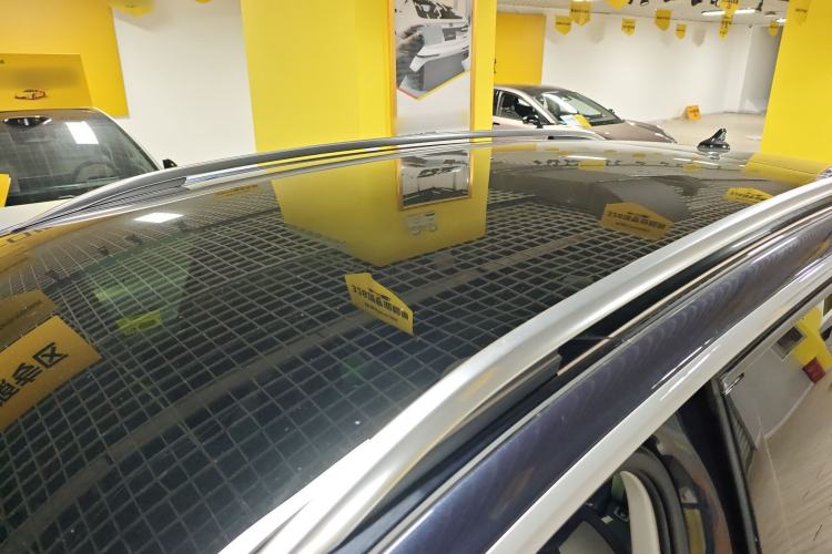 Used Volkswagen ID.6 CROZZ 2022 Long-Range PRO Edition Roof