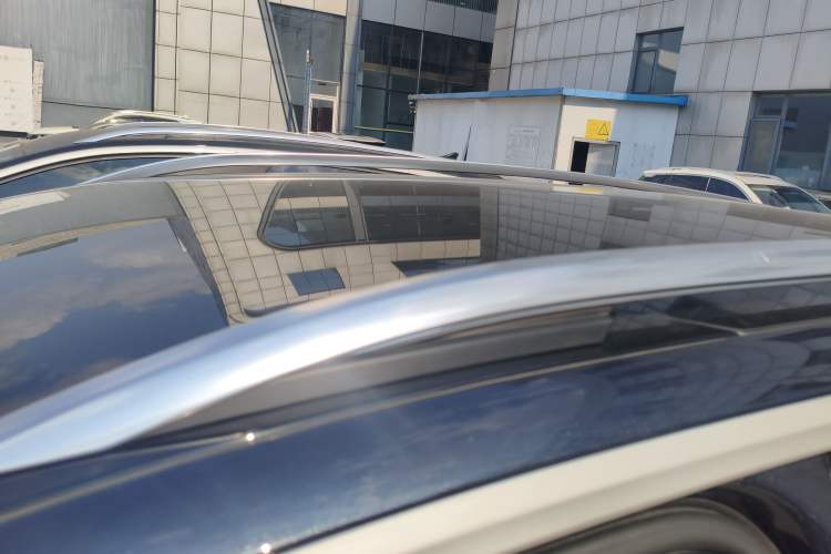 Used Volkswagen ID.6 CROZZ 2022 Long-Range PRO Edition Roof