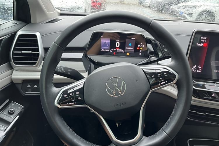 Used Volkswagen ID.6 CROZZ 2022 Long-Range PRO Edition Steering Wheel