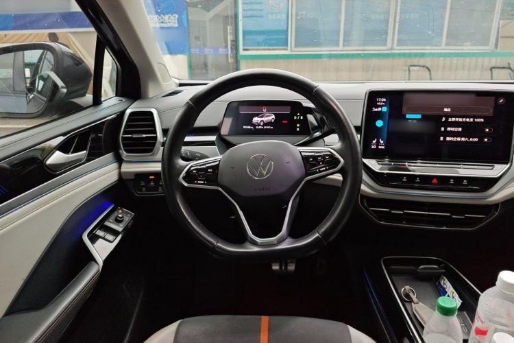 Used Volkswagen ID.6 CROZZ 2022 High-Performance PRIME Edition Steering Wheel