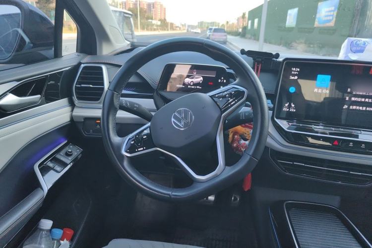 Used Volkswagen ID.6 CROZZ 2022 Long-Range PRO Edition Steering Wheel