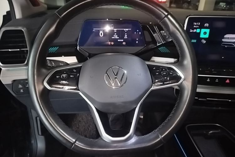 Used Volkswagen ID.6 CROZZ 2022 Long-Range PRO Edition Steering Wheel