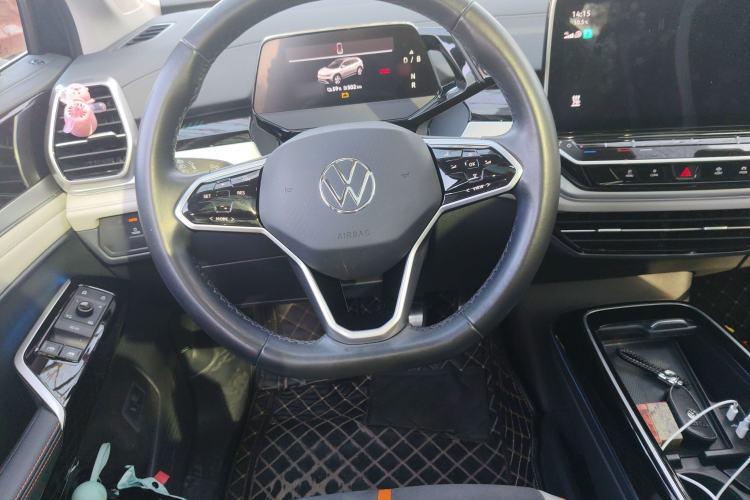 Used Volkswagen ID.6 CROZZ 2022 Long-Range PRO Edition Steering Wheel