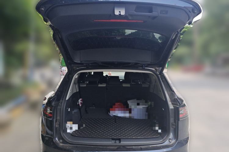 Used Volkswagen ID.6 CROZZ 2022 Long-Range Lite PRO Edition Trunk