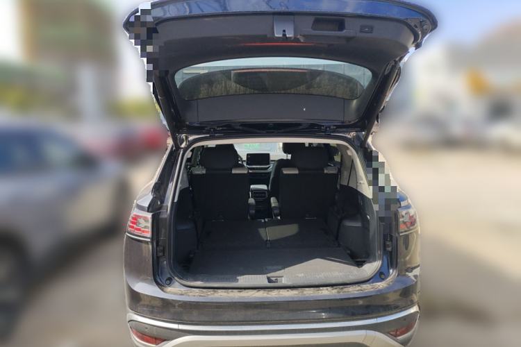 Used Volkswagen ID.6 CROZZ 2022 Long-Range PRO Edition Trunk