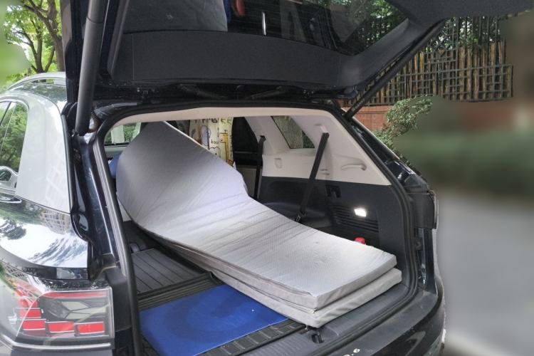 Used Volkswagen ID.6 CROZZ 2022 Long-Range PRO Edition Trunk