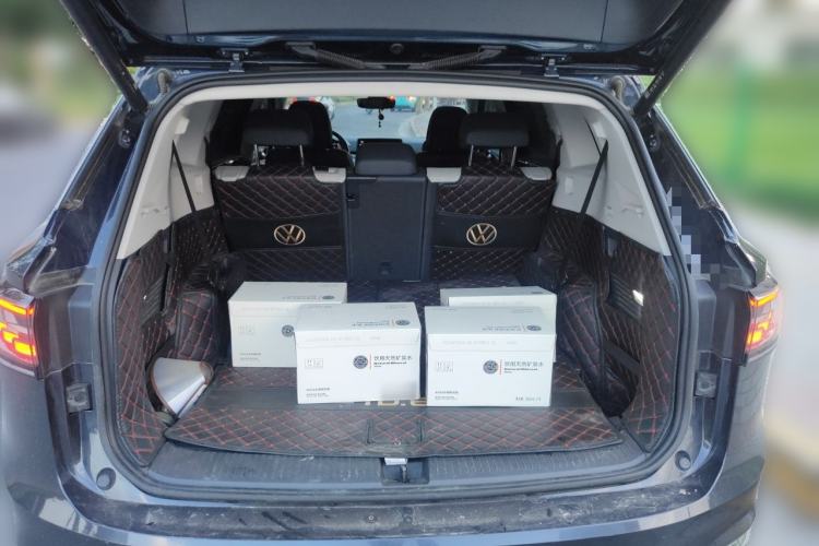 Used Volkswagen ID.6 CROZZ 2022 Long-Range PRO Edition Trunk