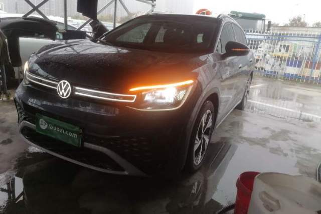 Volkswagen ID.6 CROZZ 2022 Long-Range PRO Edition usata
