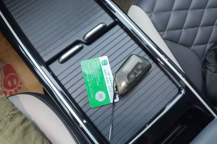 Used Volkswagen ID.6 CROZZ 2022 Long-Range Lite PRO Edition Vehicle Key