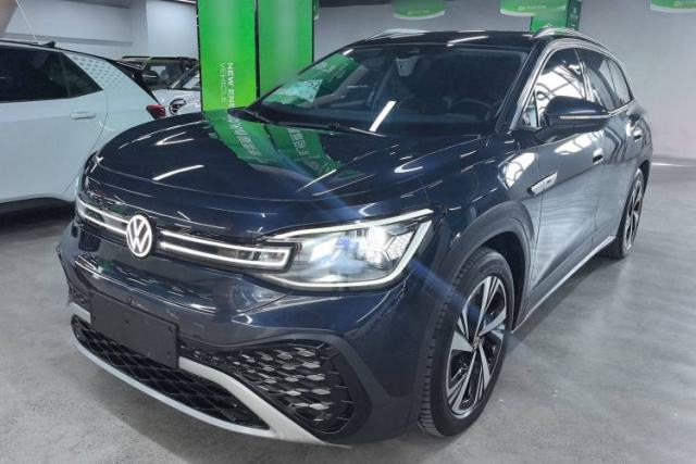 Ojetý Volkswagen ID.6 CROZZ 2022 Long-Range Lite PRO Edition