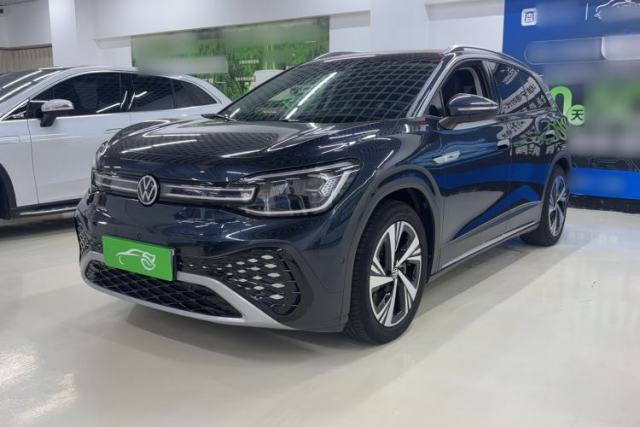 Ojetý Volkswagen ID.6 CROZZ 2022 Long-Range PRO Edition