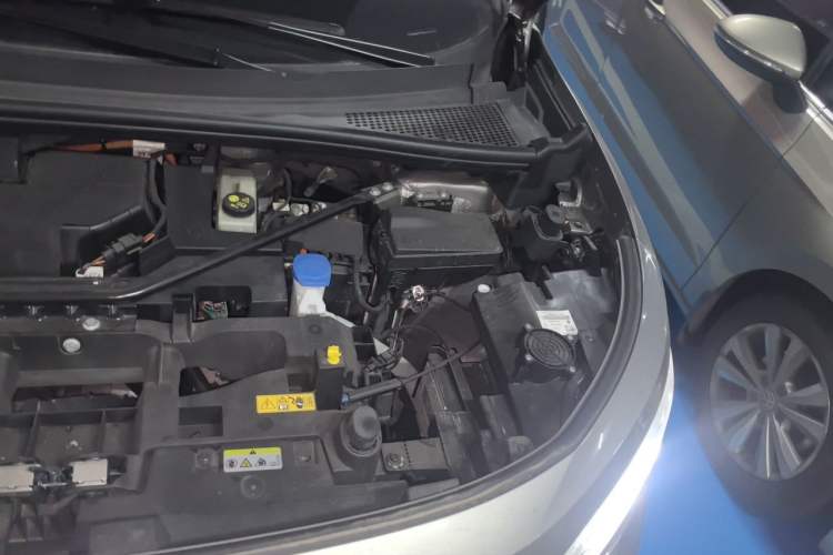 Used Volkswagen ID.6 CROZZ 2022 Long-Range PRO Edition Engine Bay Left