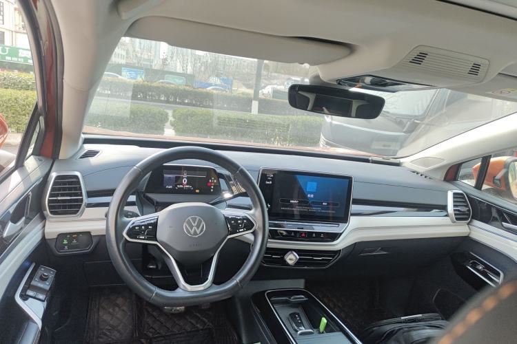 Used Volkswagen ID.6 CROZZ 2022 Long-Range PRO Edition Interior 2